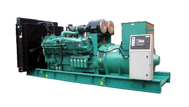 聊城二手常柴200kw大型柴油发电机组